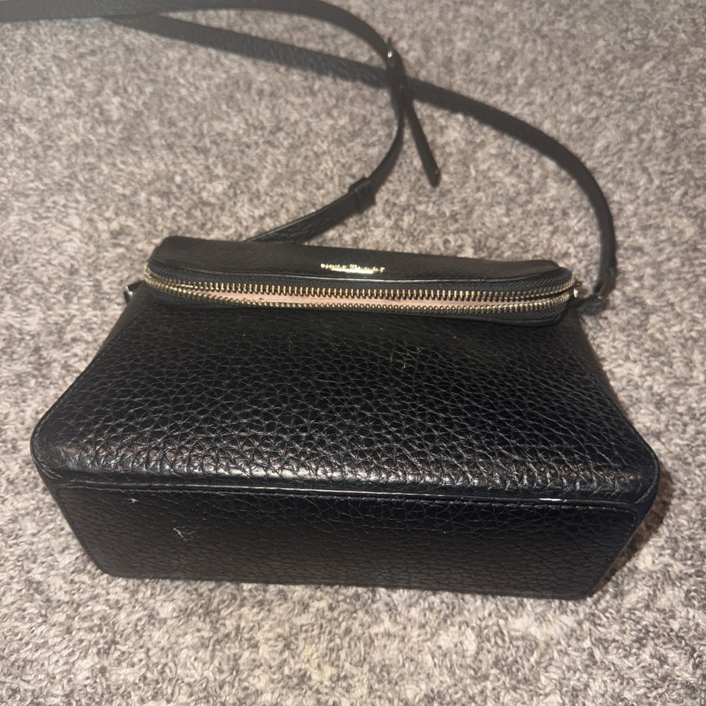 Kate Spade New York Crossbody  Women's‎ Purse  Black  7x9